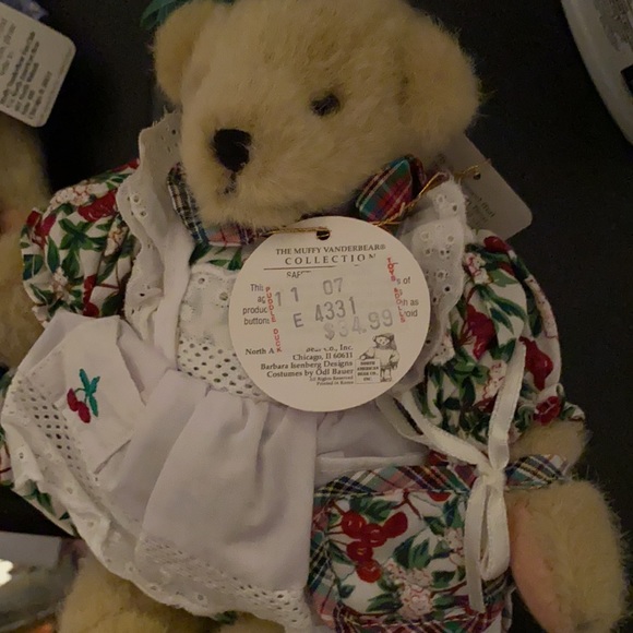 Muffy VanderBear 4 pc Collection - Picture 15 of 15